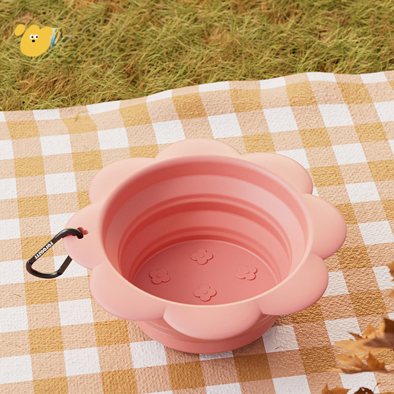 RuffRoamer™ Flower Power Travel Bowl – Portable, Lightweight & Adventure-Ready